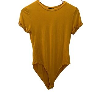 Forever 21‎ Mustard Yellow Short Sleeve Crew Neck Bodysuit Women's Size L